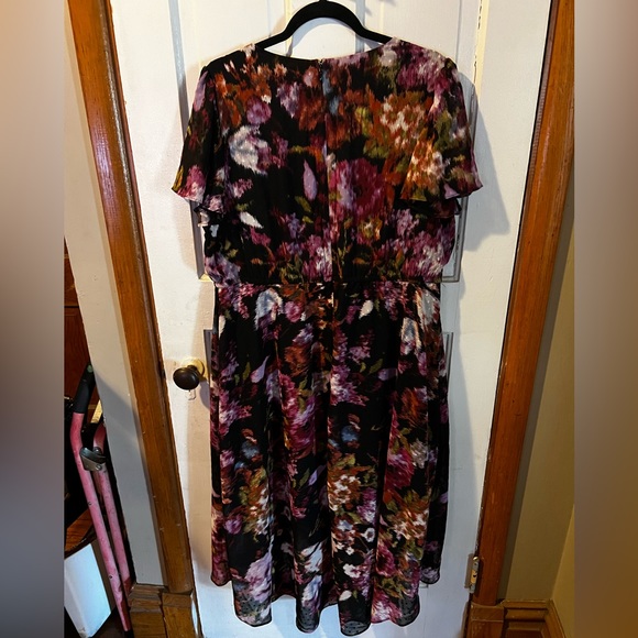 Lane Bryant - NWT - High/Low Dress sz 16 - Picture 2 of 4